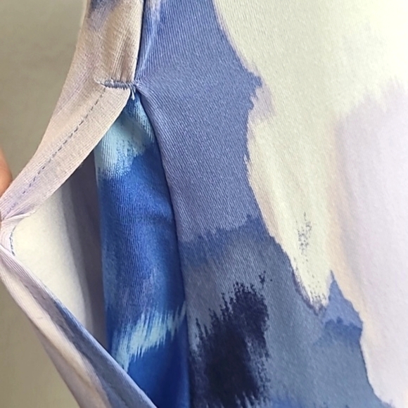 LOGO Blue & White Patterned Midi-Dress with Side Pockets, Size Large - Picture 7 of 11